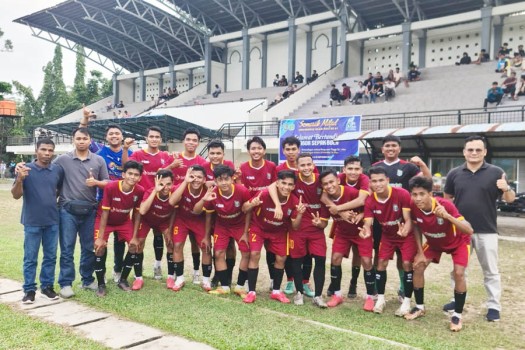 Universitas Pasir Pengaraian Menggasak Univ. Abdurrab dengan Skor 8-1
